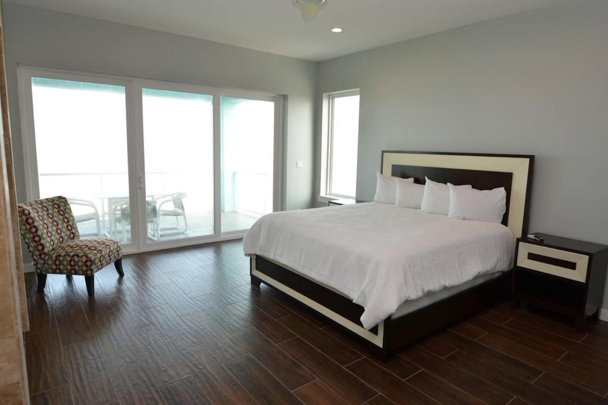 5 BEDROOM BEACHFRONT CONDO - 3rd Floor South Padre Island Buitenkant foto