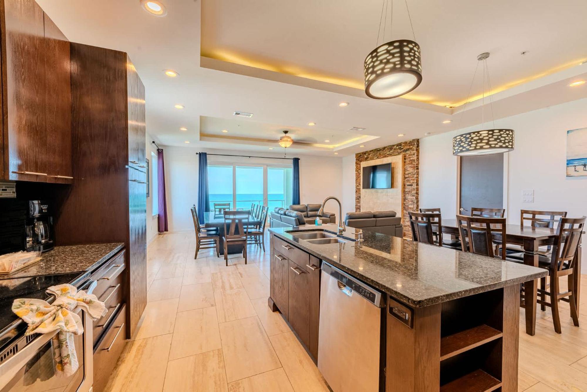 5 BEDROOM BEACHFRONT CONDO - 3rd Floor South Padre Island Buitenkant foto
